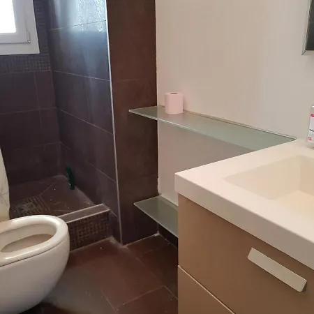 Privee Vue Montagne Dans Un Pour 2 Personnes בית הארחה